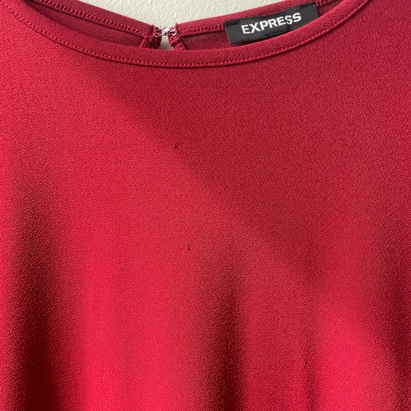 Express Red Blouse - Picture 4 of 4